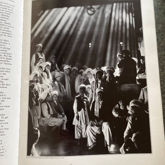 93- (VB) Vintage. Book. Collectible. Photography. National Geographic.1981. - Picture 10 of 14